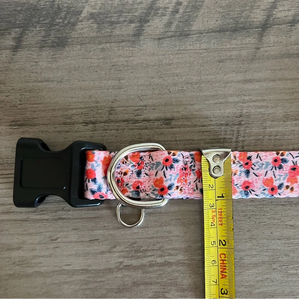 Dog Collar Bandana Set Pink Floral NEW Size M Medium /Large Puppy Animal